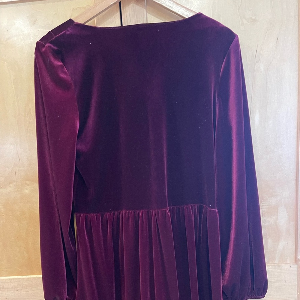 I am selling a brand new dress from Anthropologie store